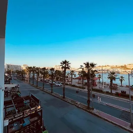 Seafront B Apartman